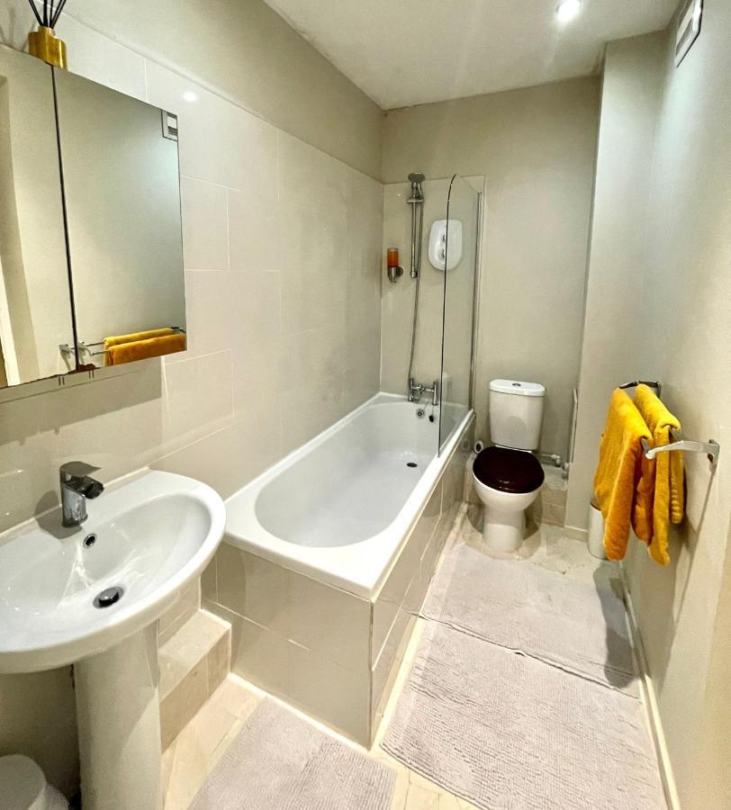 Wilmot Guest House ลอนดอน ภายนอก รูปภาพ